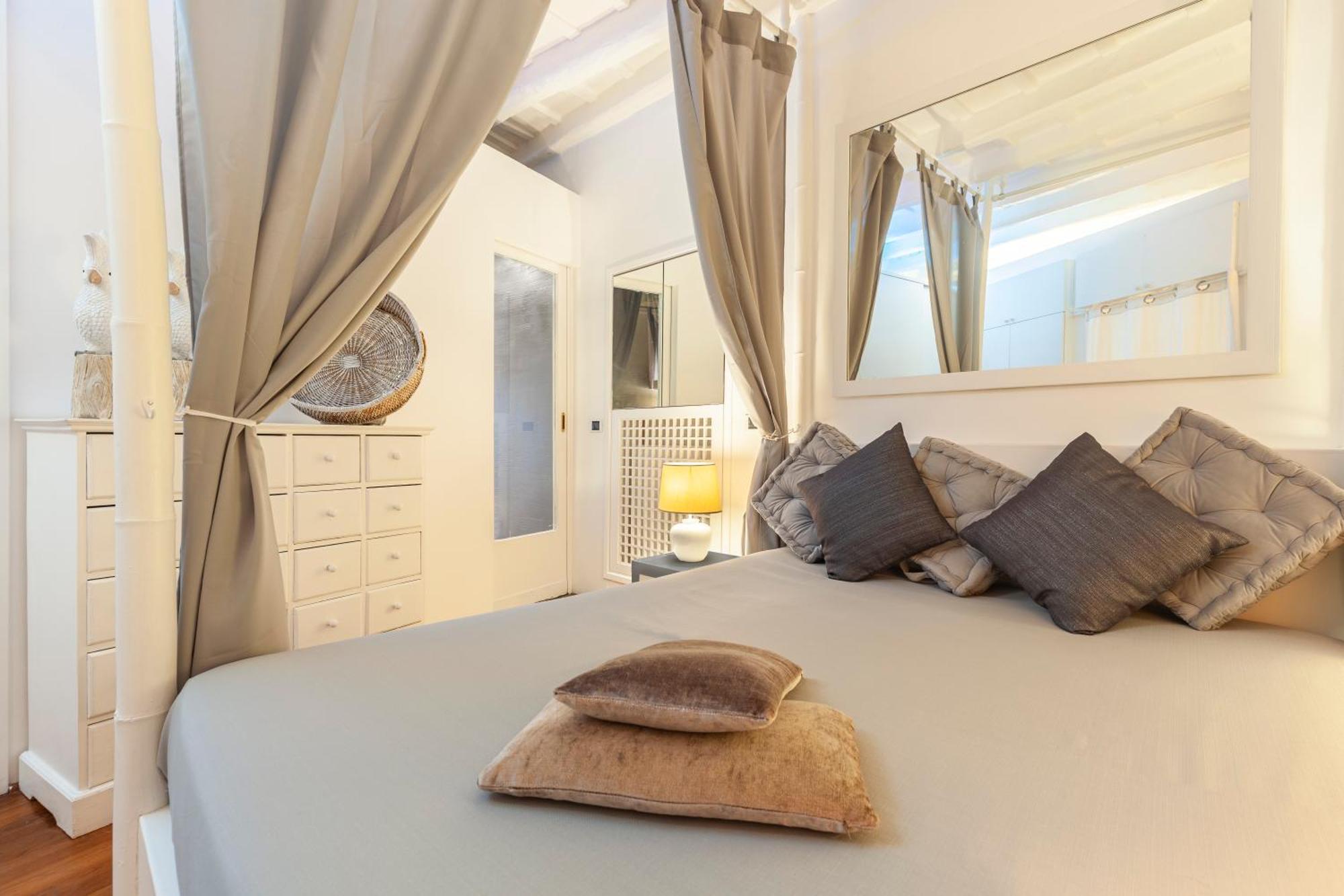 Apartment Navona Historic Luxury Deluxe Rome